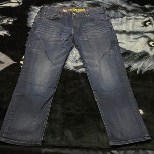 Men’s Lee Extreme Motion Tapered Leg 38x30